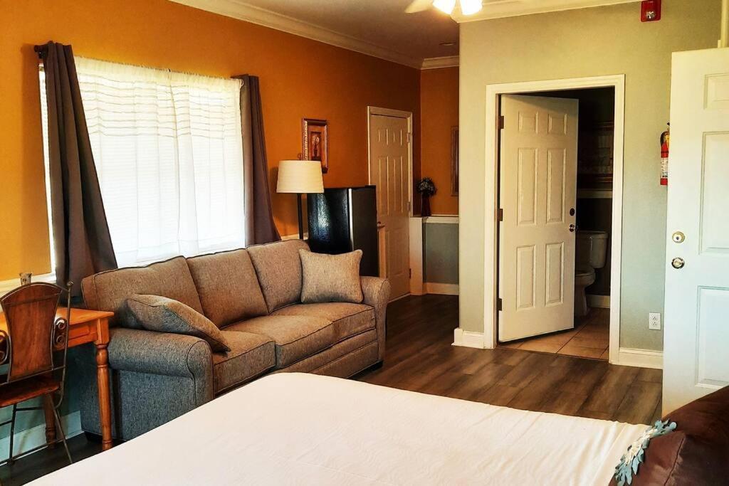 Little River Guest House At Tennessee Riverplace Chattanooga Buitenkant foto